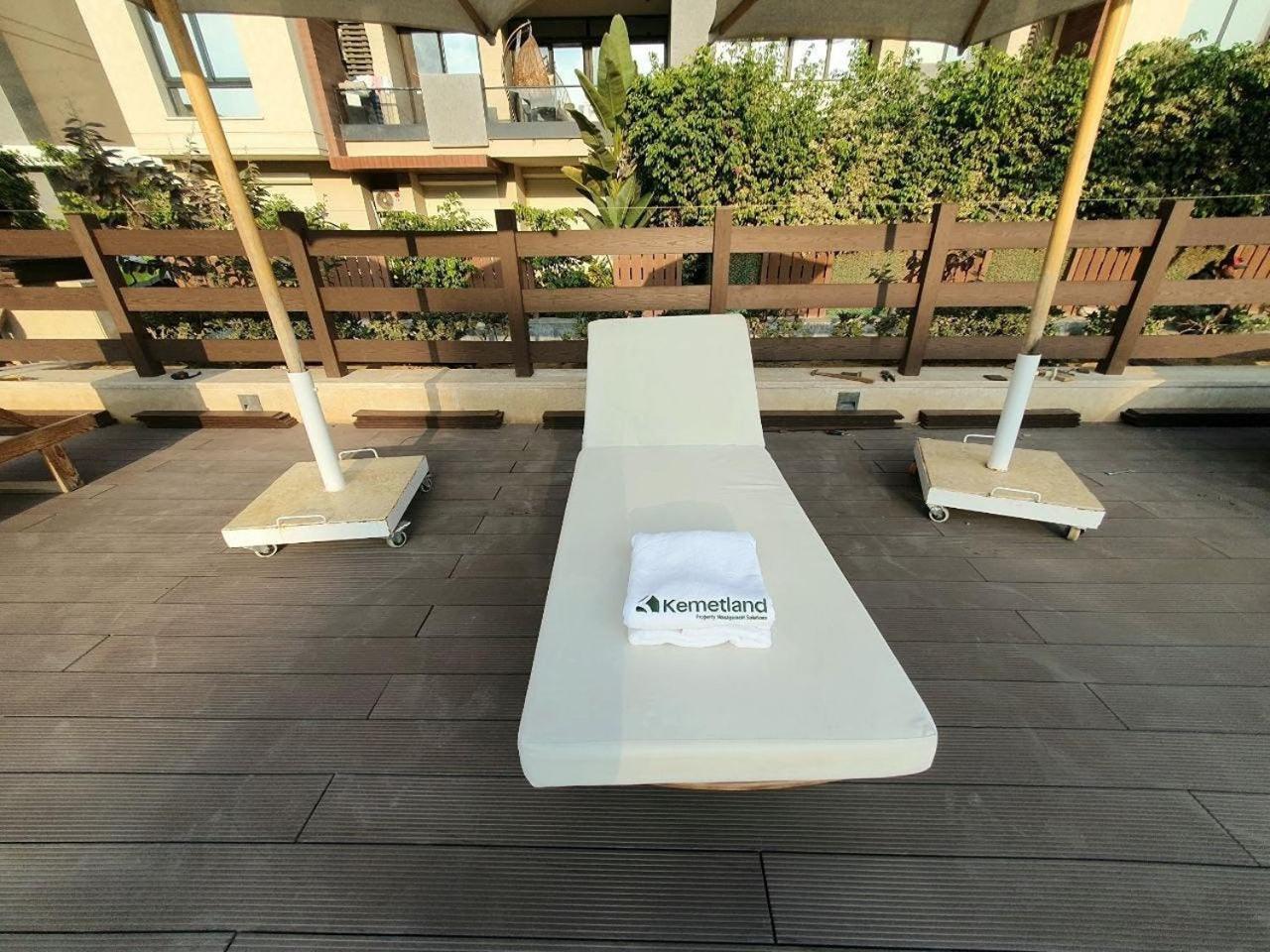 2br With Garden Pool Beside Auc By Kemetland Apartment