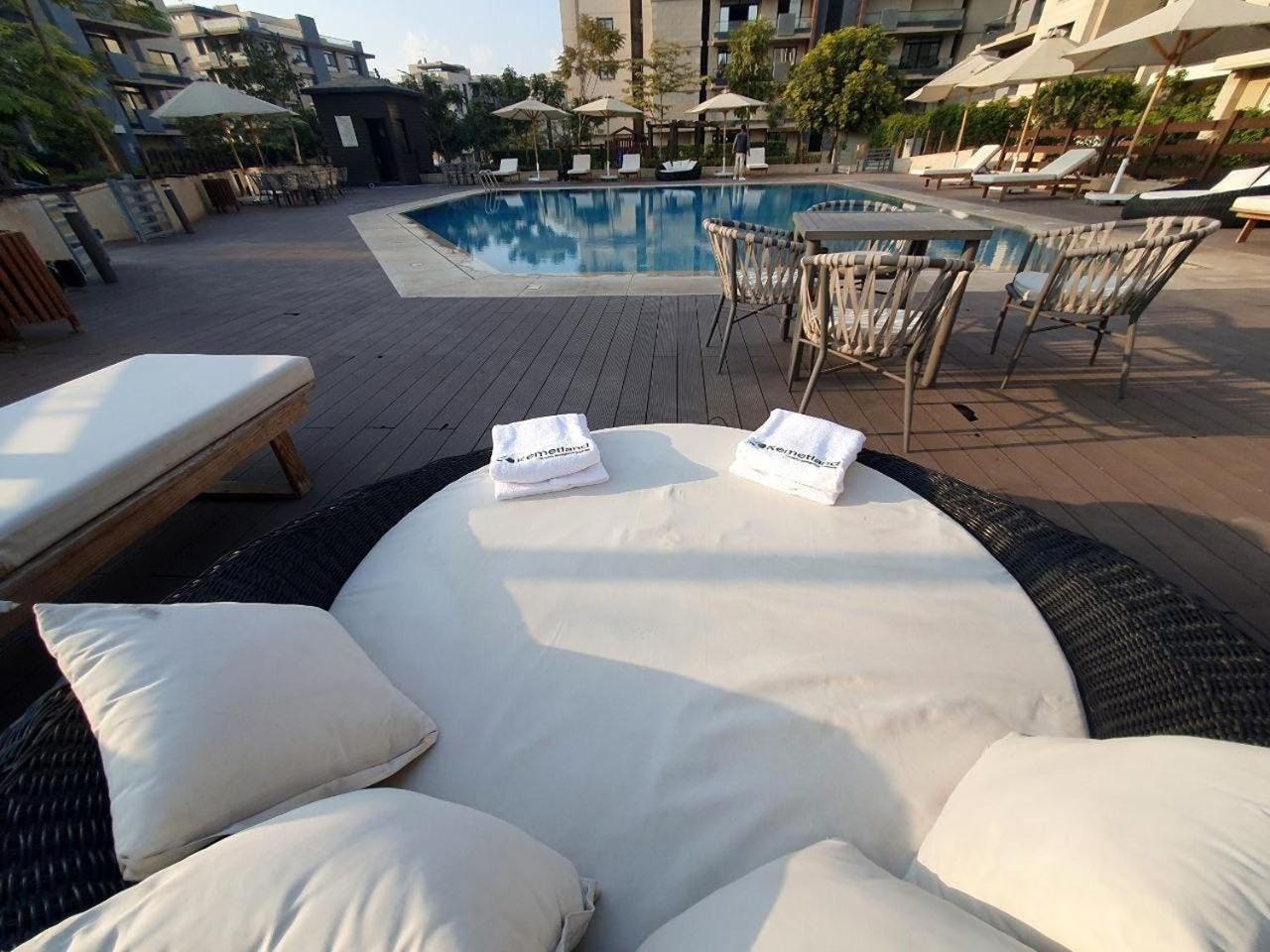 Apartment 2br With Garden Pool Beside Auc By Kemetland Cairo