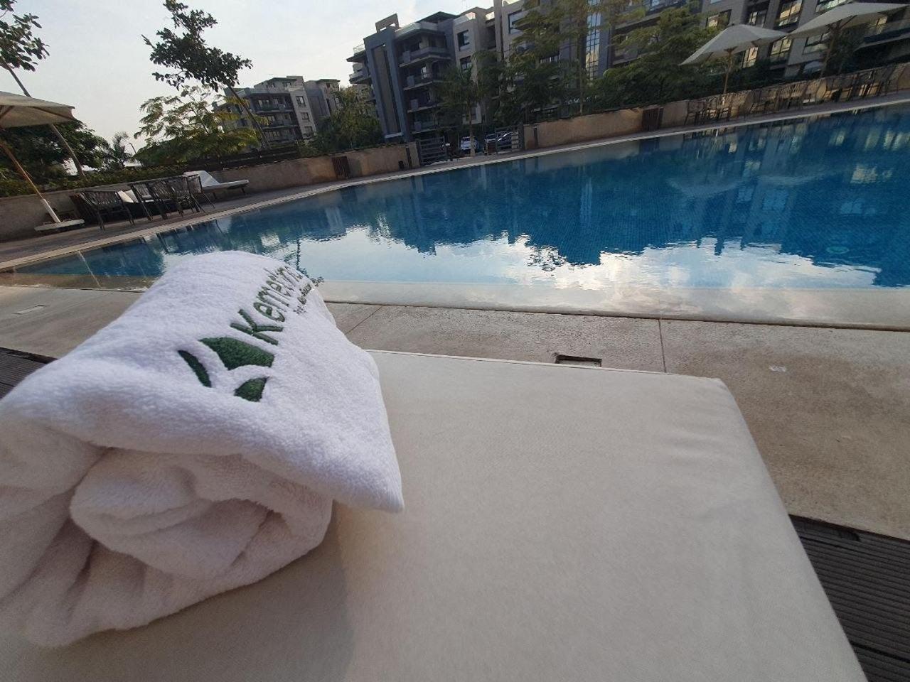 2br With Garden Pool Beside Auc By Kemetland * Cairo