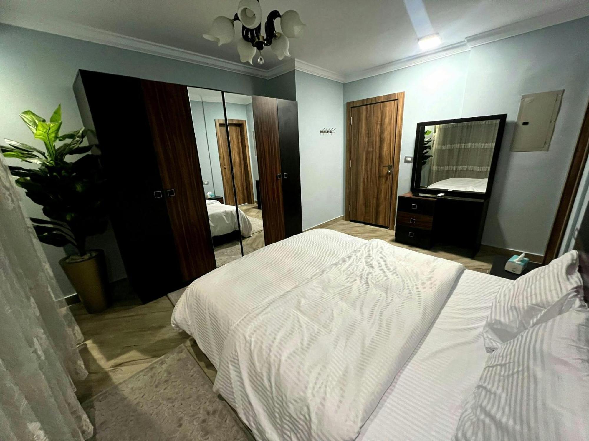 2br With Garden Pool Beside Auc By Kemetland * Cairo